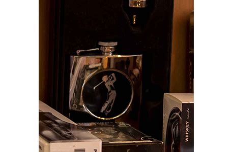A wide variety of golf flasks options are available to you, such as drinkware type, body material, and thermal insulation performance. MacPherson's Restaurant