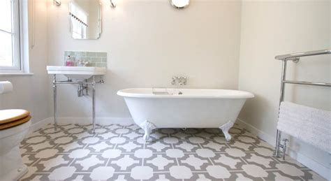 Vinyl tiles are a quick way to cover a bathroom floor. Bathroom Flooring Ideas | Luxury Vinyl Tiles | Harvey Maria