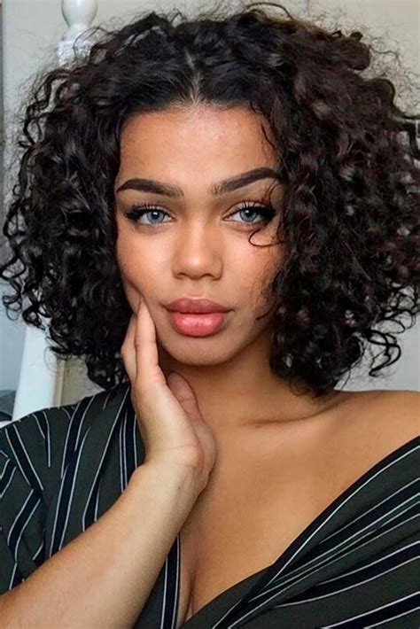 Incredibly Stylish And Fancy Short Curly Hair Looks For All Curly