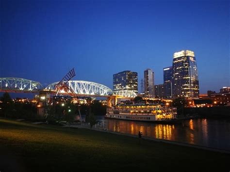 As the county seat of pulaski county, the city was incorporated on november 7, 1831, on the south bank of the arkansas river close to the state's geographic center. Dusk in Downtown Little Rock