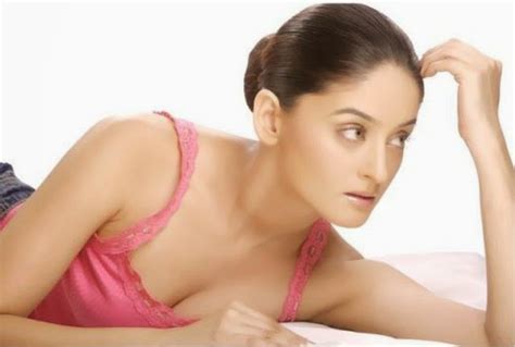 Mahi Vij Full Hd Bollywood Actress Wallpapers Download Free Hot Wallpapers