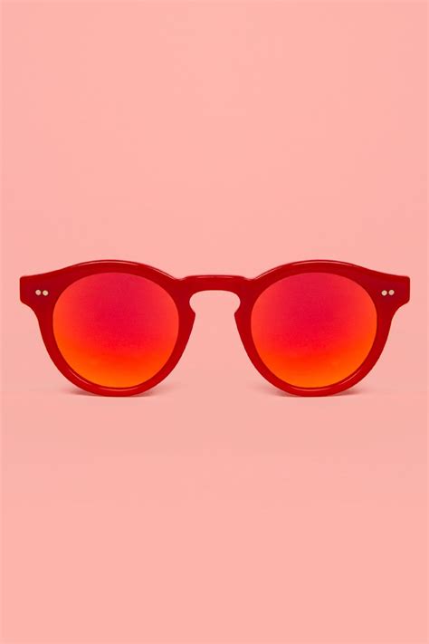 Lisa scottoline and francesca serritella's delightful essays are sure to strike a chord with every woman. Through Rose Colored Glasses