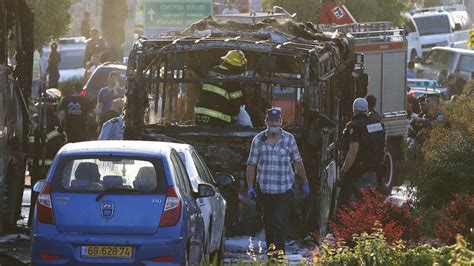 Israel Says Jerusalem Bus Bombing Was Hamas Suicide Attack Bbc News