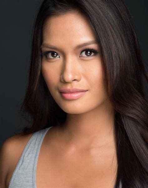 2012 Janine Tugonon Filipinas Asian Hair Hair Glowing Dark Skin