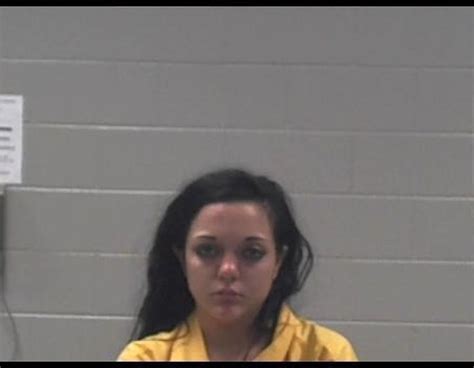 Mobile Woman Arrested After Attempting To Rob Pascagoula Convenience
