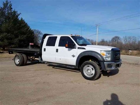 Has power up and the down simply goes by gravity. Ford F450 (2012) : Medium Trucks