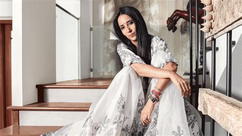 Top 14 Famous Indian Fashion Designers Dress Designers In India Hiscraves