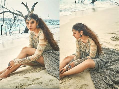 Photo Aditi Rao Hydari Looks Like A Goddess On The Beach