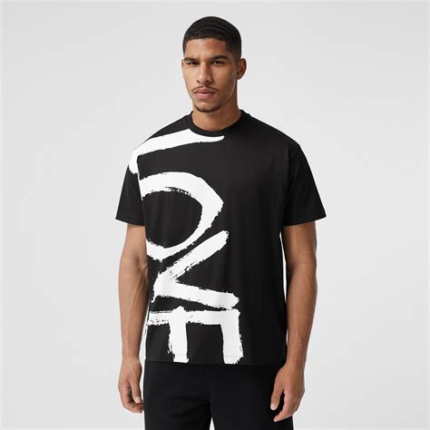 love-print-cotton-oversized-t-shirt-in-black-men-burberry
