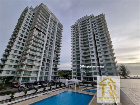 Bay Resort Condominium Condominium 31 Bedrooms For Rent In Miri