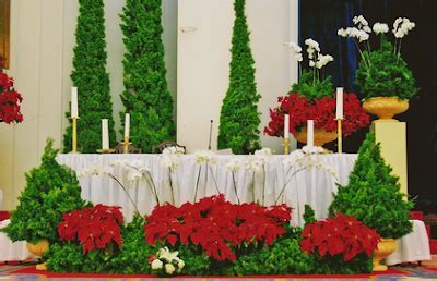 Altar bunga dekorasi rumah kristus dekor. dekorasi Bunga Liturgis Natal | Serafien2010's Blog