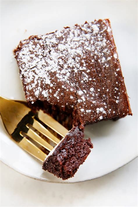 Healthy Chocolate Avocado Brownies Lexi S Clean Kitchen