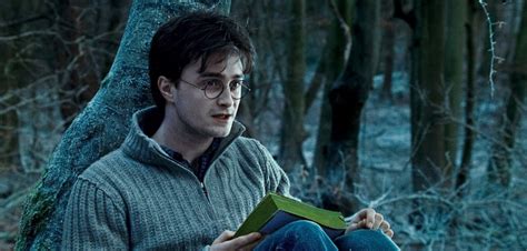 Harry Potter At Home Summons Daniel Radcliffe To Read Harry Potter