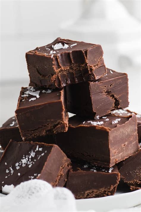 Easy Vegan Chocolate Fudge Recipe Healthy Fitness Meals