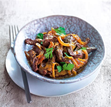 Recette sauté de boeuf aux oignons