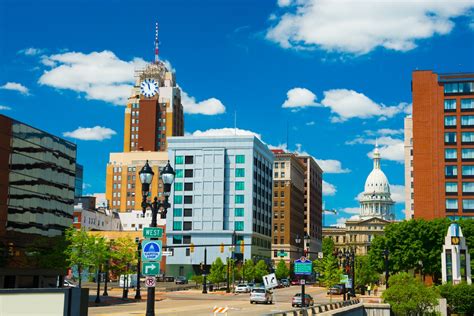 Lansing：the Capital Of History And Beautiful Nature In The City