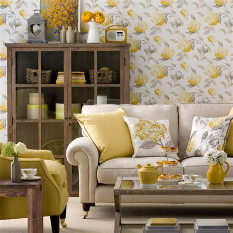Blending every needs can be tricky, but we've examples of sofa designs to inspire you. Decorating with yellow: 6 room ideas | Ideal Home