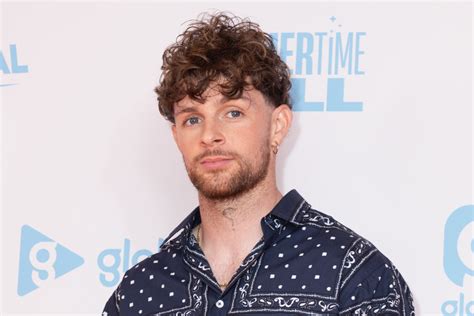 Tom Grennan S Father Is A Gangster Who Will Join Him On Celebrity