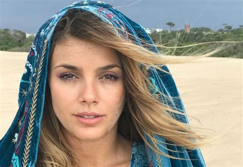 Natalie pérez is a 34 year old argentinean actress. Exitoina | Natalie Pérez habló mal de Las Estrellas ...