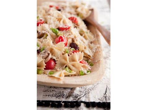 Greek pasta salad with red wine vinaigrette. Paula's Italian Pasta Salad | Recipe | Recipes, Italian ...