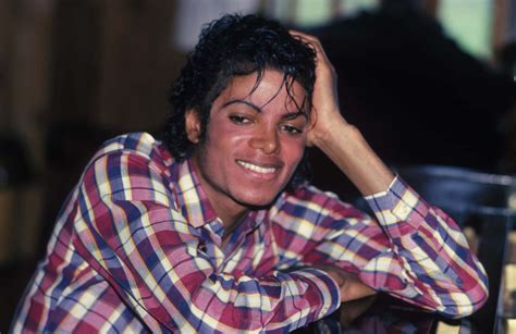 Download Young Michael Jackson Pictures 2560 X 1662