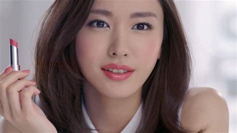 Sae (yui aragaki) is a high school student who is studying hard for her college entrance exams. Aragaki Yui shows off her sexy lips in CM for 'ESPRIQUE ...