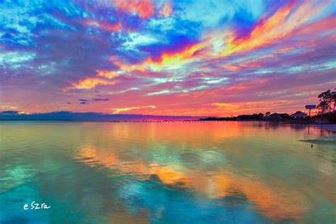 Pink Sunset Seabeautiful Sunrisecloud Streaks By Eszra Tanner