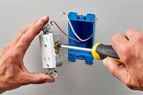 How To Wire Electrical Outlets And Switches