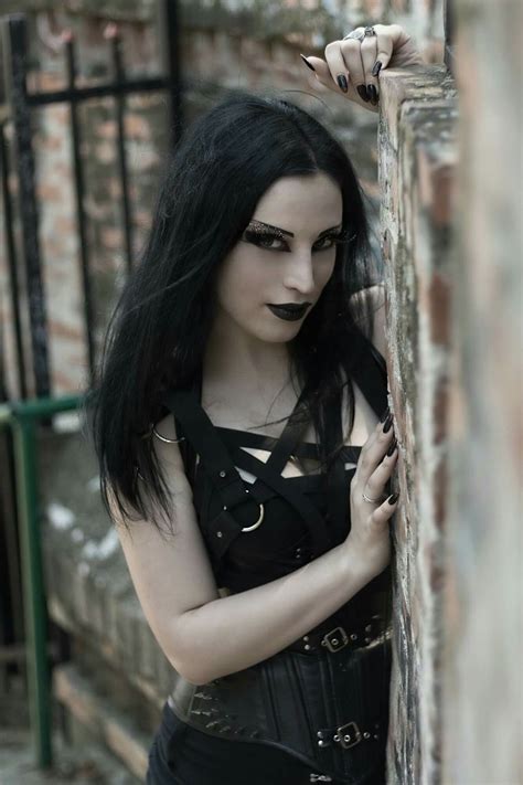 goth model kali noir diamond gothic girls goth beauty dark beauty modern goth gothic people