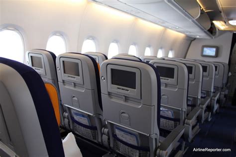 Flying Upper Deck Economy On A Lufthansa Airbus A380 Airlinereporter