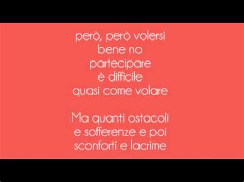 Amarsi un po ansari wrote and directed this supersize episode, a deep dive into dev and francesca's relationship. Amarsi un po' - Lucio Battisti - Cover con testo - YouTube