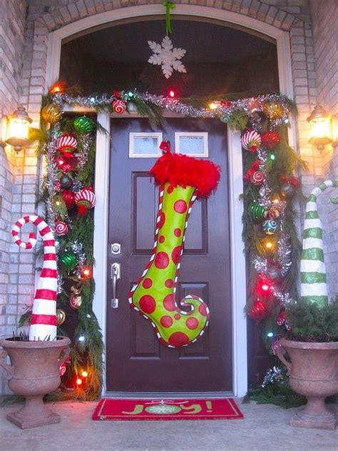 15 Whimsical Christmas Decorating Ideas The Xerxes