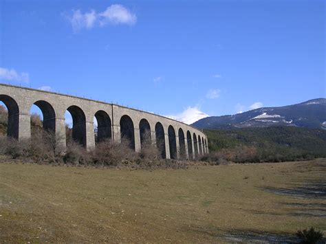 Provided to youtube by freshtunesviaducto · anahabiviaducto℗ 2021 anahabireleased on: Viaducto de San Juan. Villanúa - Pirineo Aragonés ...