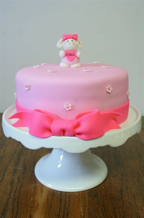 Come down to the shop to meet with one of the owners for a custom cake design consultation. Stuff By Stace: Bunny Rabbit Girl's Baby Shower Cake