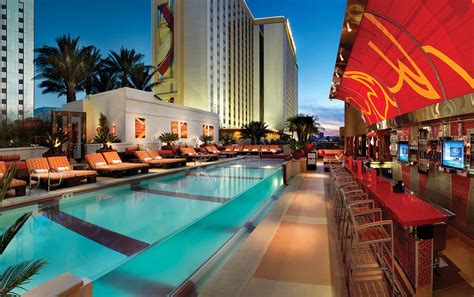 12 Best Pools In Las Vegas Condé Nast Traveler