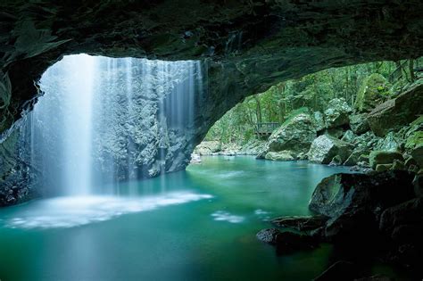 Crazy Beautiful Waterfall Cave Is Crazy Beautiful Queensland Australia Oc X