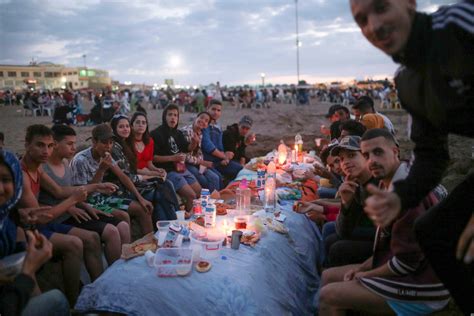 Moroccans Break Ramadan Fast On Beach With Song Dance Food Al