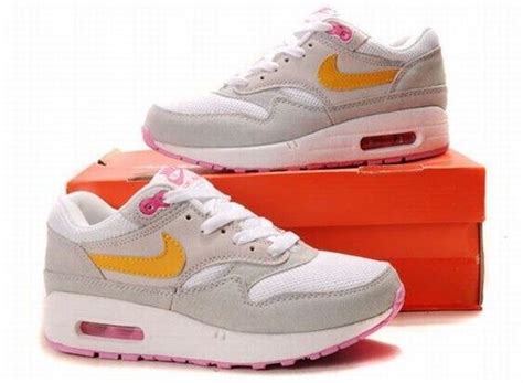 Womens Nike Air Max 1 87 Shoes Gray White 7544