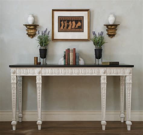 Contemporary console tables are more than just sofa tables, they provide a focal point in the living room, hall or dining space. Top 50 Modern Console Tables | Home Decor Ideas | Page 19