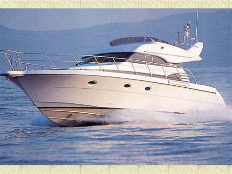 Vente de bateaux croisière référence 68565. Garin Yates. Garin 1550 barco de Cruceros de 15,50 metros