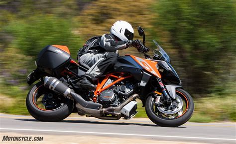 Lightweight Sport Touring Motorcycle Comparison | Reviewmotors.co