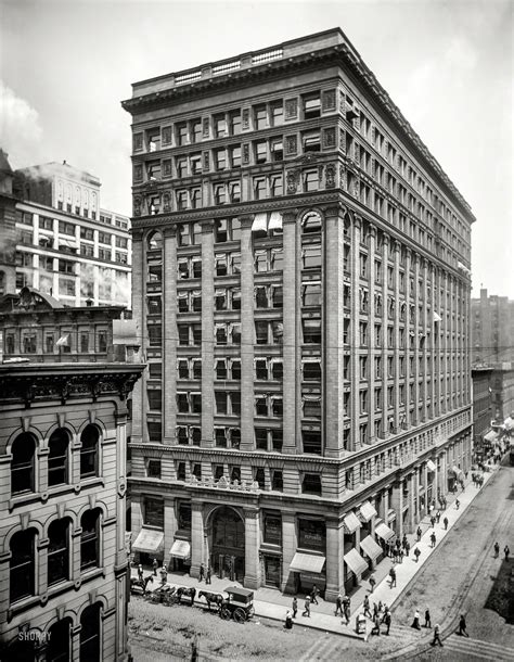 Shorpy Historical Picture Archive :: New York Life: 1900 high-resolution photo