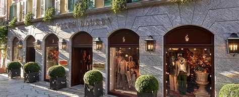 Ralph Lauren Opens World Of European Flagship Store And The Bar At
