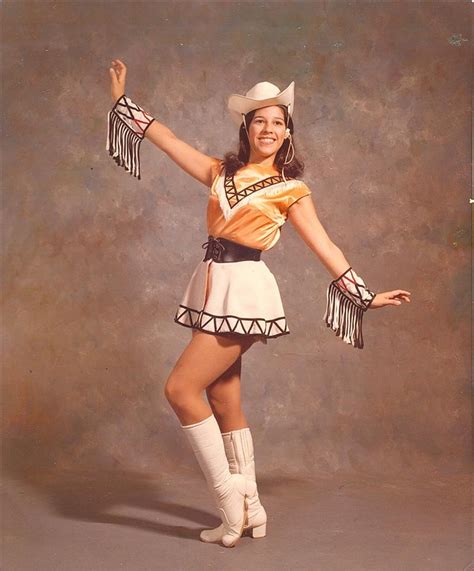 1975 1977 apache belles sexy cheerleaders drill team pictures dance teams