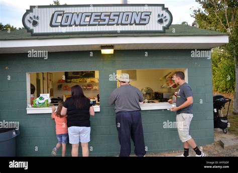 Concession Stand Hi Res Stock Photography And Images Alamy