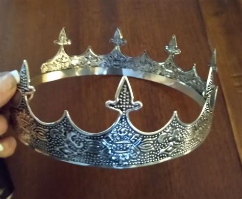 Metal King Crown New Adjustable In 2020 With Images Kings Crown