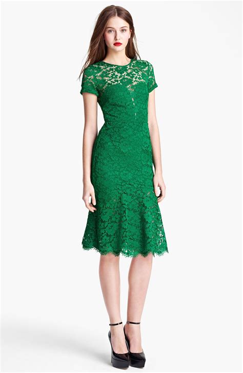 Green Lace Fit And Flare Dress By Burberry Prorsum ~ Pakaian Wanita