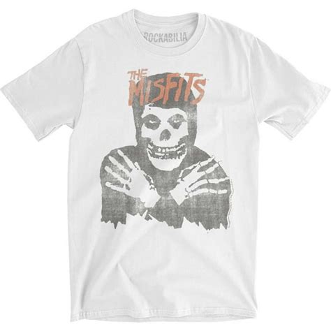 Misfits Misfits Mens Distressed Classic Skull Slim Fit T Shirt