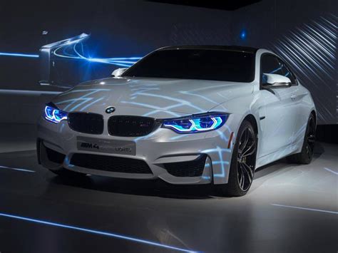 Bmw M4 Concept Iconic Lights Con Luces Láser Y Oled