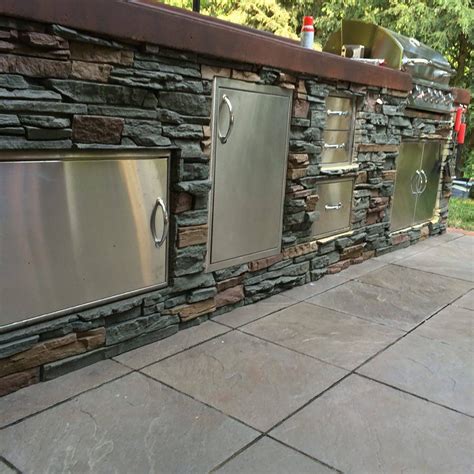 Build your outdoor bbq island kitchen today with one of our kits! DIY Outdoor Grill Station - Outdoor BBQ island | GenStone